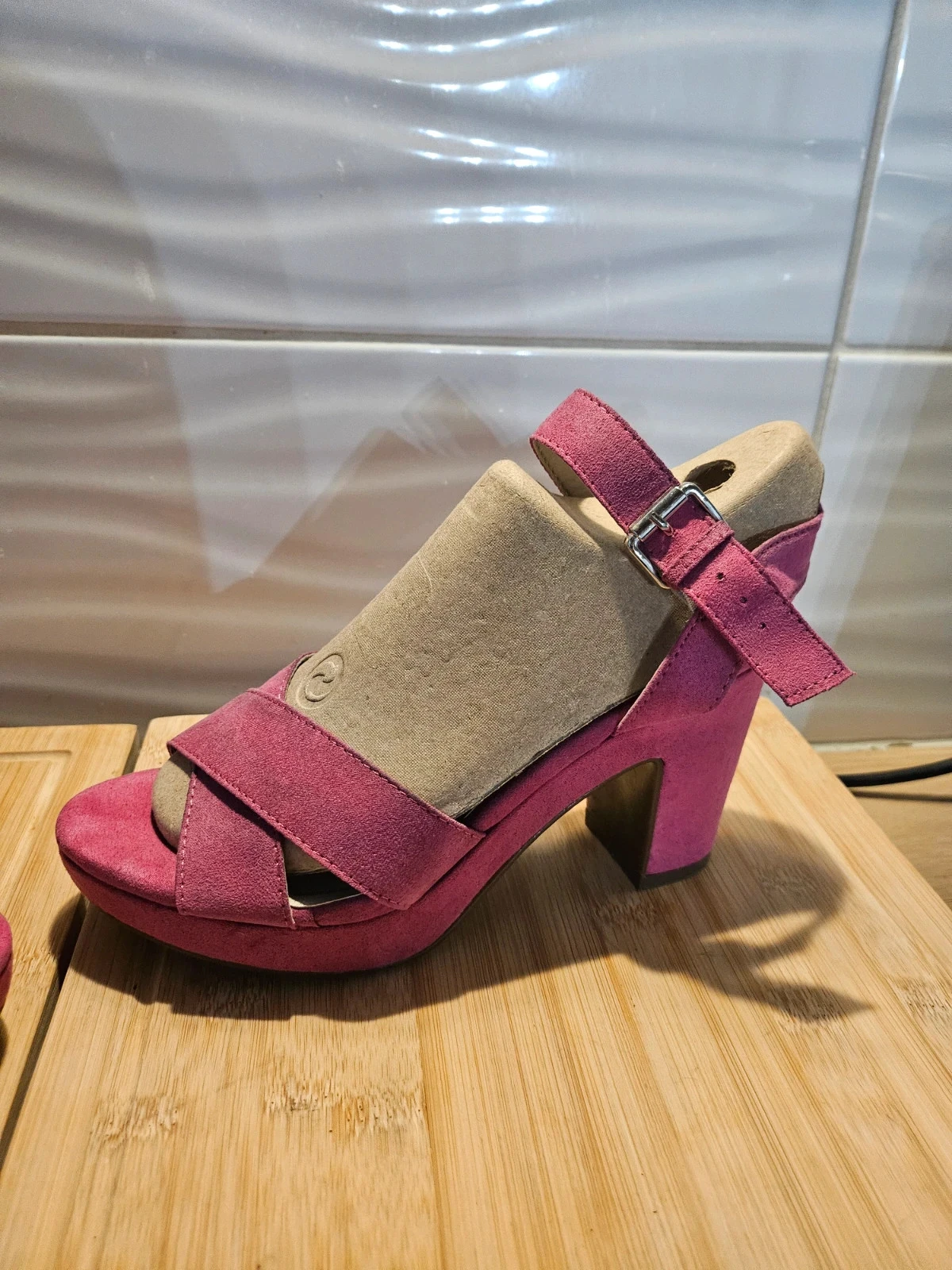 zapato nose desgastado pin up de tacón – photo 4